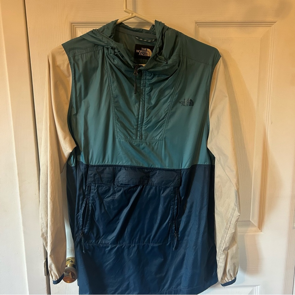 North face wind breaker